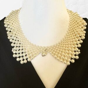 Elegant Faux Pearl Light Cream Collar Necklace